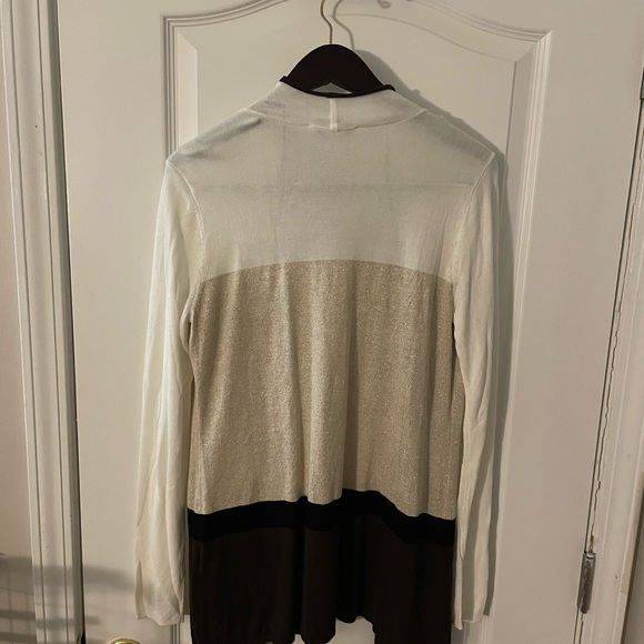 Womens Multi-Tone Cardigan Sweater. Size M - Picture 2 of 3